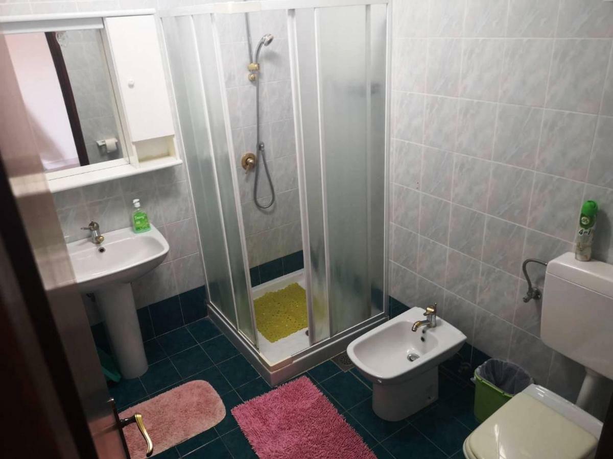 Apartment Anda Rovinj Bagian luar foto